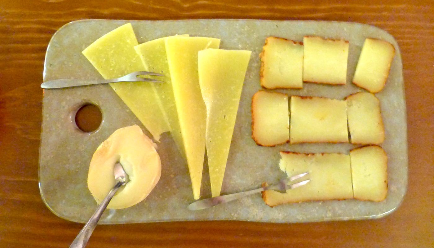 cheese-tasting